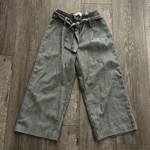Girls H&M black dress pants 7/8